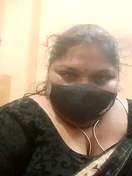 misammahyd online show from February 2026 04:49:02 PM