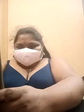 misammahyd online show from February 2026 10:02:02 AM