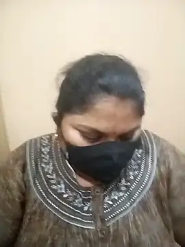 misammahyd online show from February 2026 05:24:02 PM