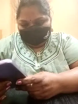 misammahyd online show from February 2026 12:28:01 AM