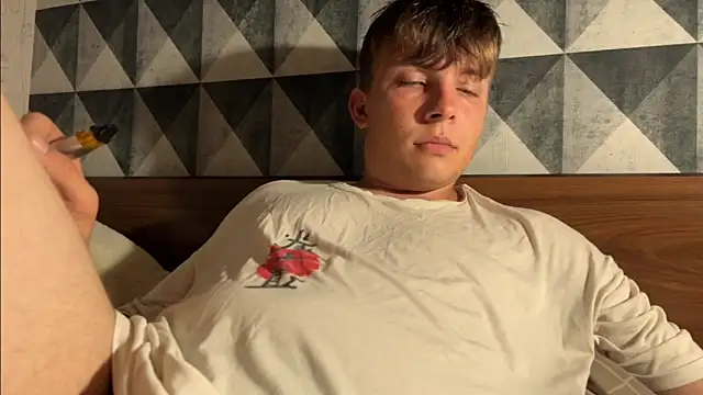 Snapshot of marcus_euphoria_ chatting on June 2026 07:41:01 PM marcus euphoria online show from June 2026 07:41:01 PM