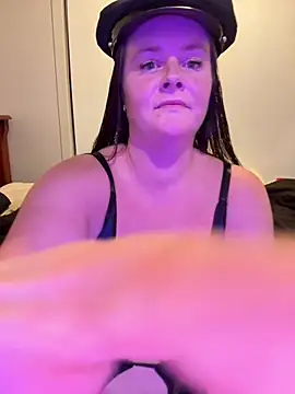 carinabro10 online show from March 2026 08:36:02 AM