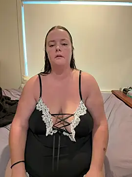 carinabro10 online show from February 2026 04:29:02 AM