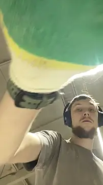 Snapshot of Dildogang chatting on February 2026 02:44:02 AM Dildogang online show from February 2026 02:44:02 AM