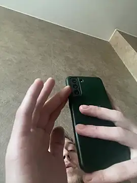 Snapshot of Dildogang chatting on February 2026 05:35:01 AM Dildogang online show from February 2026 05:35:01 AM