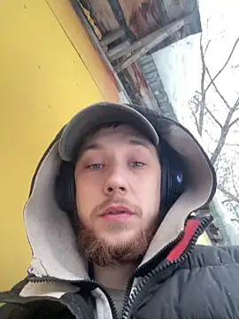 Snapshot of Dildogang chatting on March 2026 01:34:01 AM Dildogang online show from March 2026 01:34:01 AM