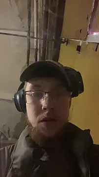 Snapshot of Dildogang chatting on February 2026 02:36:02 AM Dildogang online show from February 2026 02:36:02 AM