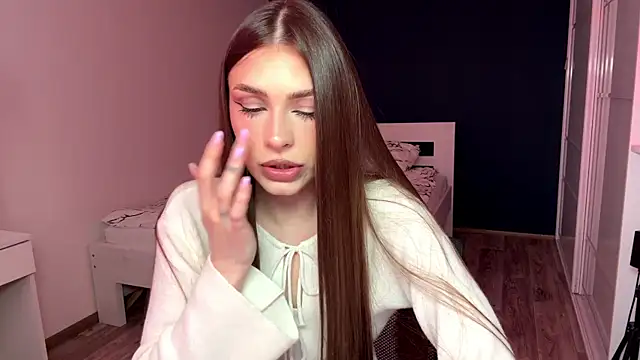 MachelleSpader online show from March 2026 09:00:01 AM