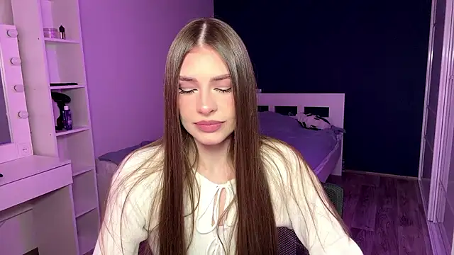 MachelleSpader online show from March 2026 08:18:01 AM