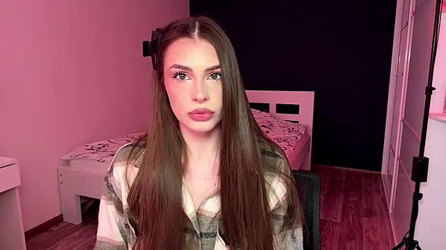 MachelleSpader online show from April 2026 07:47:01 AM