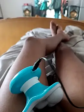 Snapshot of Winterslender chatting on January 2026 08:29:02 AM Winterslender online show from January 2026 08:29:02 AM