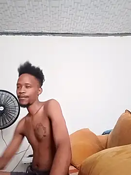 Snapshot of Winterslender chatting on February 2026 03:14:01 PM Winterslender online show from February 2026 03:14:01 PM