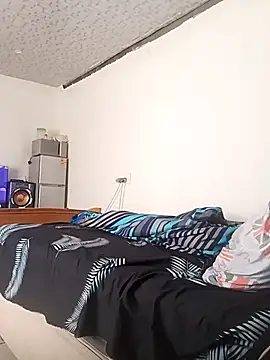 Snapshot of Winterslender chatting on February 2026 08:25:01 AM Winterslender online show from February 2026 08:25:01 AM