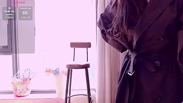 neinei bao online show from April 2026 06:53:01 AM