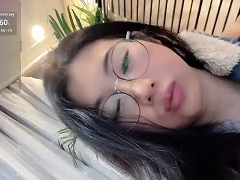 Snapshot of neinei_bao chatting on January 2026 02:51:02 AM neinei bao online show from January 2026 02:51:02 AM