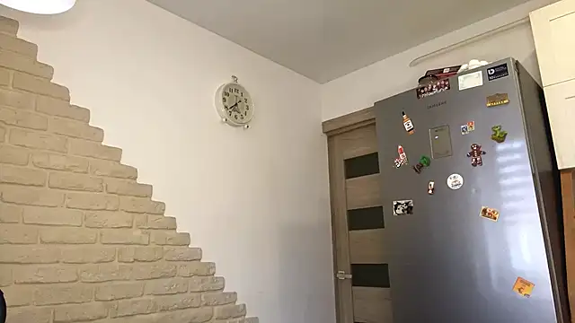 ElsieKuhlmann online show from March 2026 06:14:02 AM