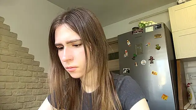 ElsieKuhlmann online show from April 2026 05:14:01 AM