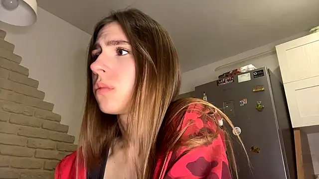 ElsieKuhlmann online show from February 2026 05:15:01 AM