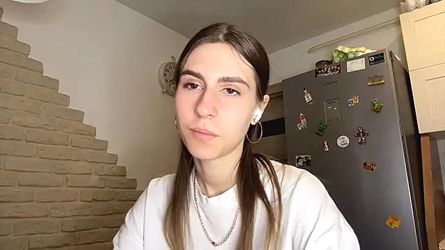 ElsieKuhlmann online show from April 2026 07:58:01 PM