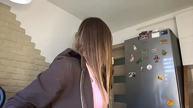 ElsieKuhlmann online show from March 2026 05:36:02 AM