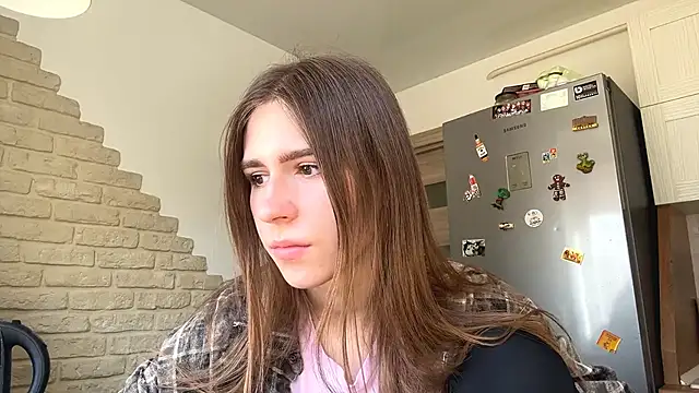 ElsieKuhlmann online show from March 2026 12:16:01 PM