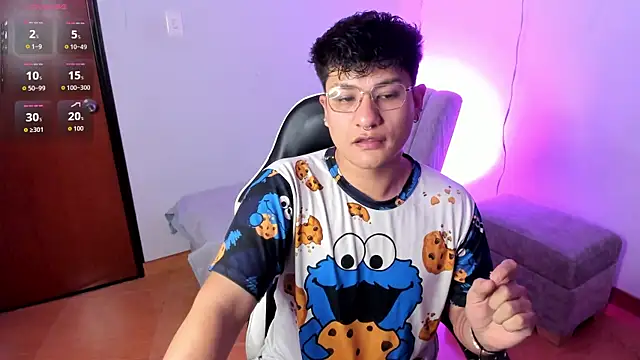 Theo Rowan online show from January 2026 09:24:01 AM