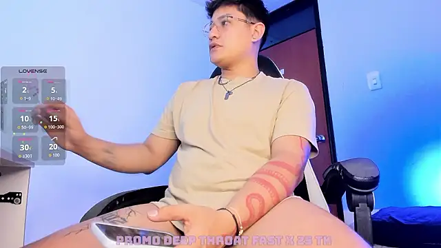 Theo Rowan online show from February 2026 07:11:01 PM