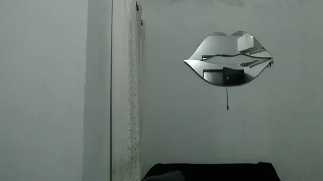 Enzo fox77 online show from January 2026 12:12:02 PM