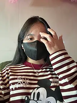 Gwen879 online show from January 2026 01:20:01 AM