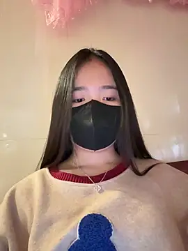 Gwen879 online show from February 2026 01:27:02 AM