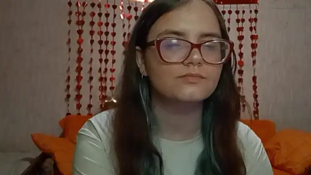 Miyabeee online show from February 2026 05:13:01 PM