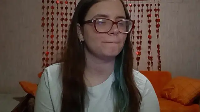 Miyabeee online show from February 2026 05:02:01 PM