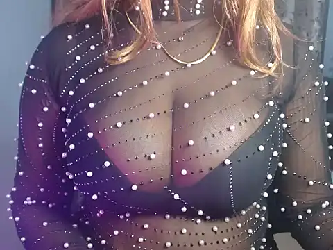 Luscious Eyessss online show from February 2026 06:03:01 PM