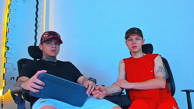 Thomas-Wil online show from February 2026 02:55:02 AM