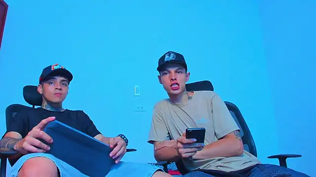 Thomas-Wil online show from March 2026 08:20:02 PM