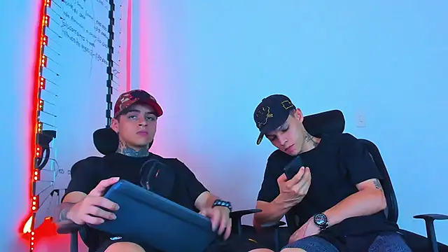 Thomas-Wil online show from February 2026 01:24:02 AM