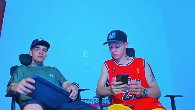 Thomas-Wil online show from March 2026 10:07:02 PM