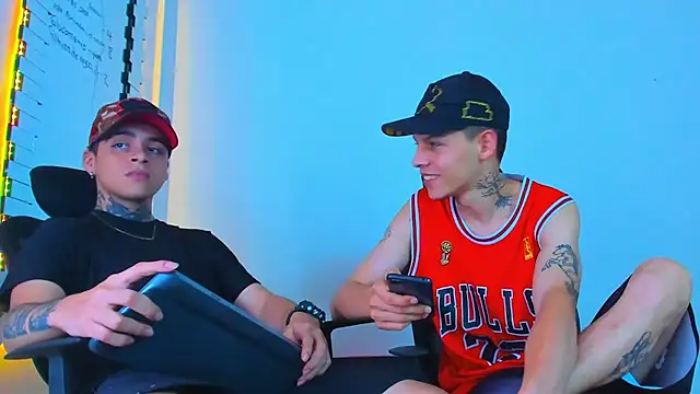 Thomas-Wil online show from February 2026 05:50:01 AM