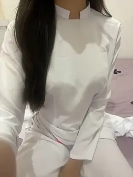 Linhtruong   online show from February 2026 03:55:01 PM