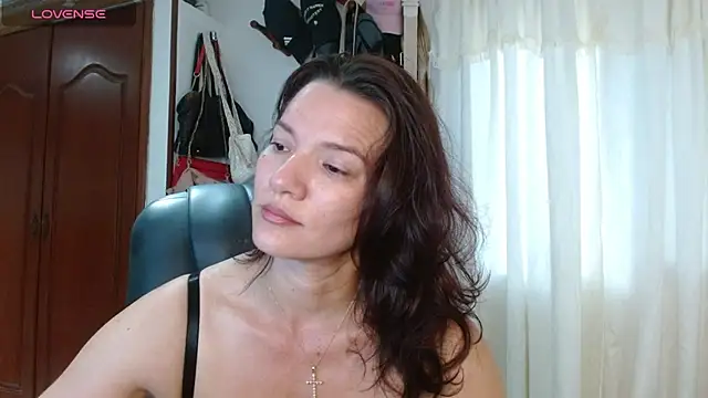 Scarlett 3X online show from February 2026 10:56:01 PM