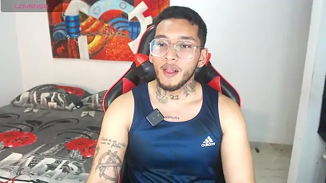 EvanVelvet online show from March 2026 11:11:01 PM