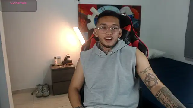 EvanVelvet online show from February 2026 01:16:02 AM