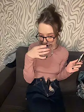 Persephone Kore online show from February 2026 06:19:02 PM