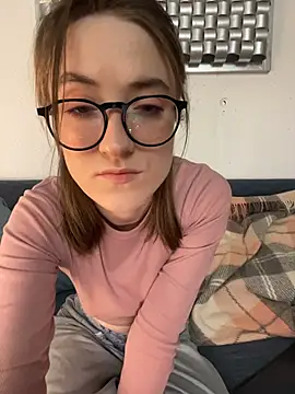 Persephone Kore online show from March 2026 06:15:02 PM