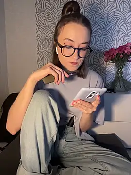 Persephone Kore online show from February 2026 02:13:02 PM