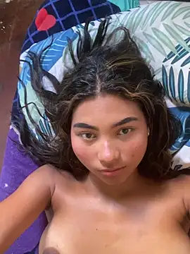 GeorgiandCoi online show from February 2026 07:59:02 PM