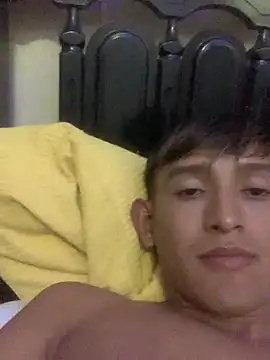 GeorgiandCoi online show from April 2026 04:17:01 AM