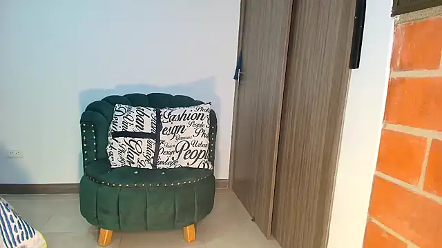 thalianapraadaa  online show from February 2026 12:10:02 AM