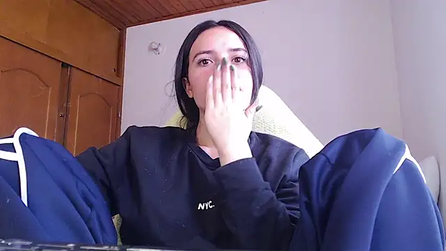 Shanel Lozano online show from March 2026 03:39:01 PM