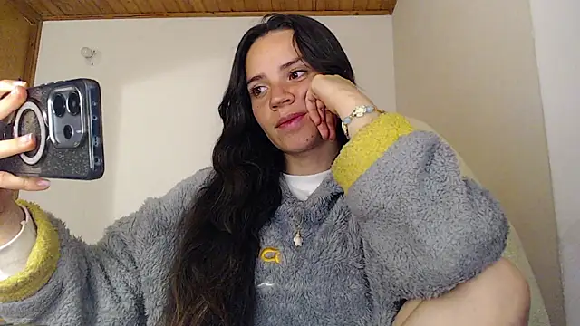 Shanel Lozano online show from April 2026 03:02:02 AM